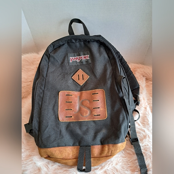Jansport Handbags - Vintage 90's JANSPORT backpack leather bottom